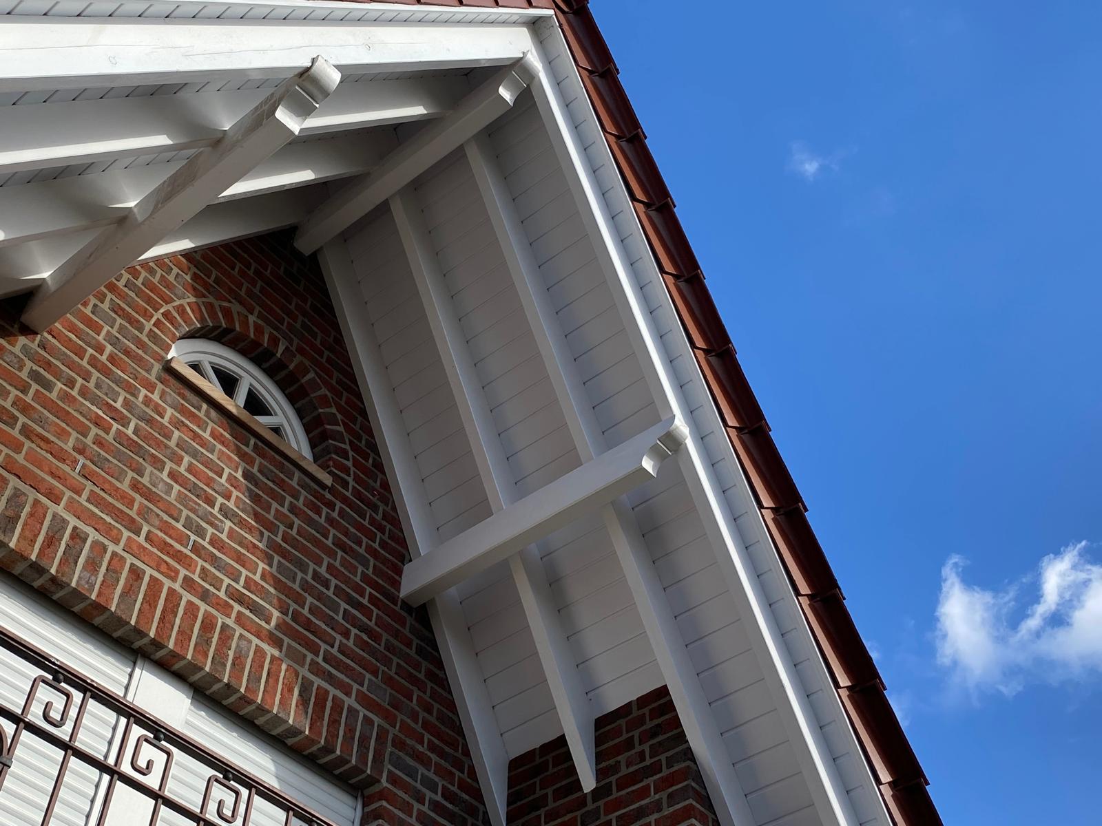 Reinigung von Dach&uuml;berst&auml;nden im Raum Schapen.